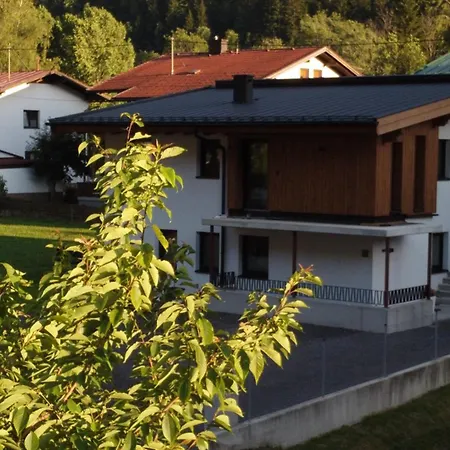 Schmied Hof *