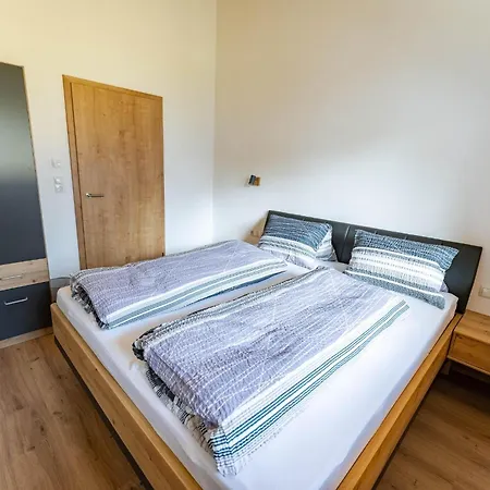 Apartment Schmied Hof *
