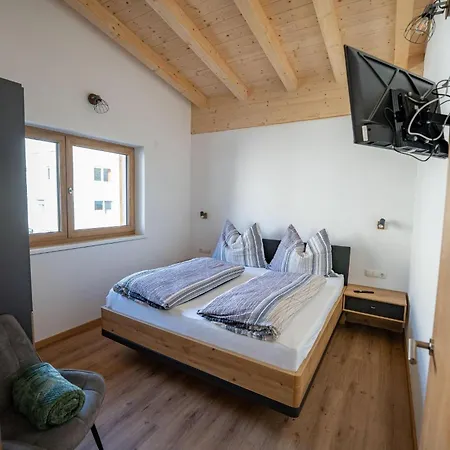 Apartment Schmied Hof Oetz